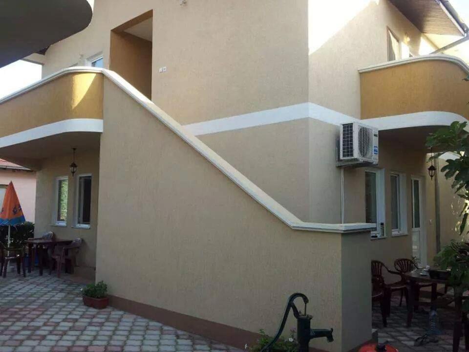 Apartments Emerald Ούλτσιν Εξωτερικό φωτογραφία